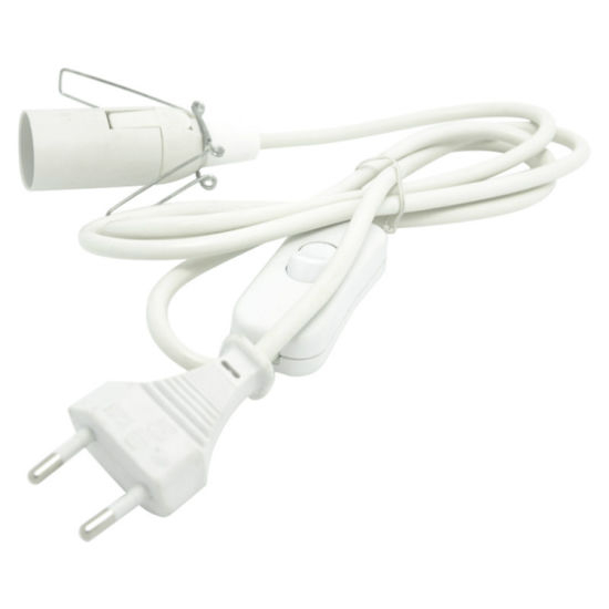 AC nap&aacute;jec&iacute; kabel s 303 sp&iacute;načem a drž&aacute;kem E14 schv&aacute;len&yacute; VDE